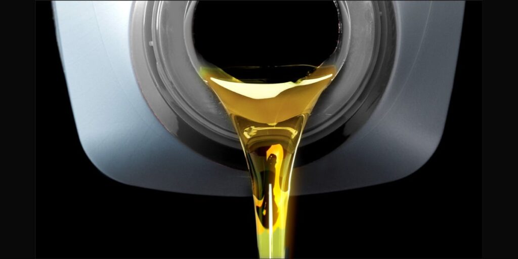 Can Engine Oil Be Used As Lubricant?