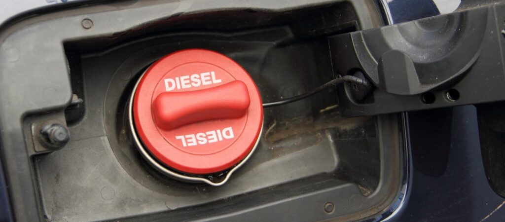 Can I Run Straight Kerosene in a Diesel Engine?