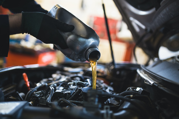 How Many Years Does Engine Oil Last?